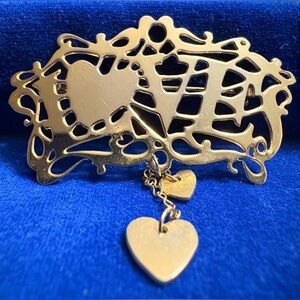 Vintage Signed Mary Ann Scherr Gold Tone Loves Brooch
